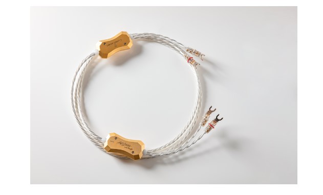 CrystalConnect представляет новую линейку кабелей Art Series